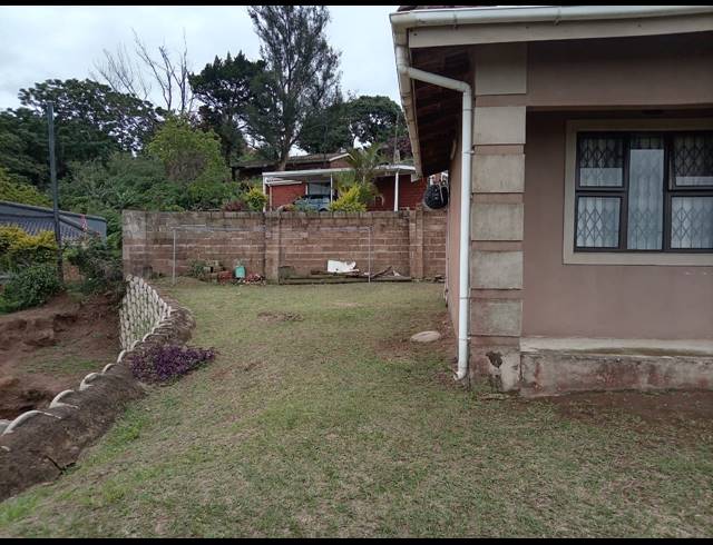 2 BEDROOM HOUSE FOR SALE IN NTUZUMA